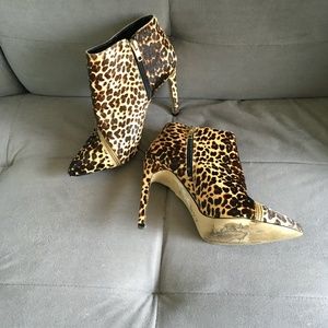 Renvy Calf-Hair Leopard Print Booties